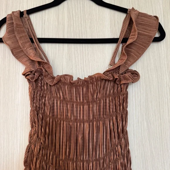 Elegant Brown Midi Dress - Picture 3 of 6